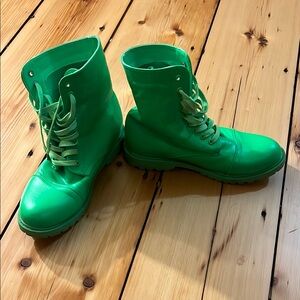 Lime green men’s boots